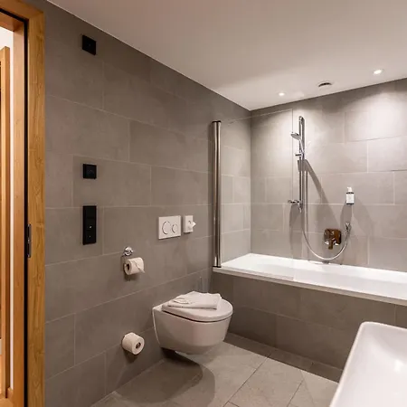 Konukevi Keyone Homes Zwieselstein 3*