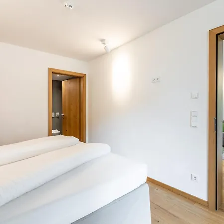 Πανσιόν Keyone Homes Zwieselstein Ζόλντεν